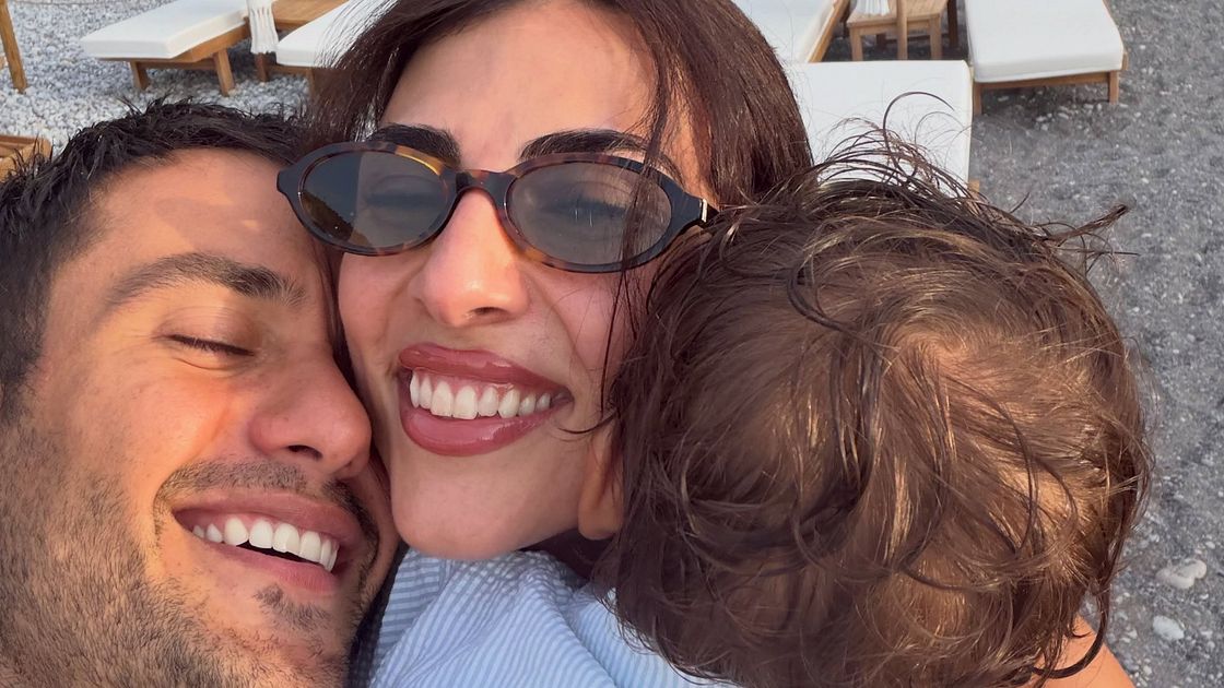 Giulia Salemi, l'abbraccio con Pierpaolo Pretelli e il figlio Kian (Instagram_@giuliasalemi)