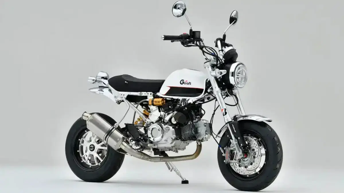 Honda Monkey 125, il gioco si fa sempre più serio: monobraccio, Ohlins e Brembo [GALLERY] - News