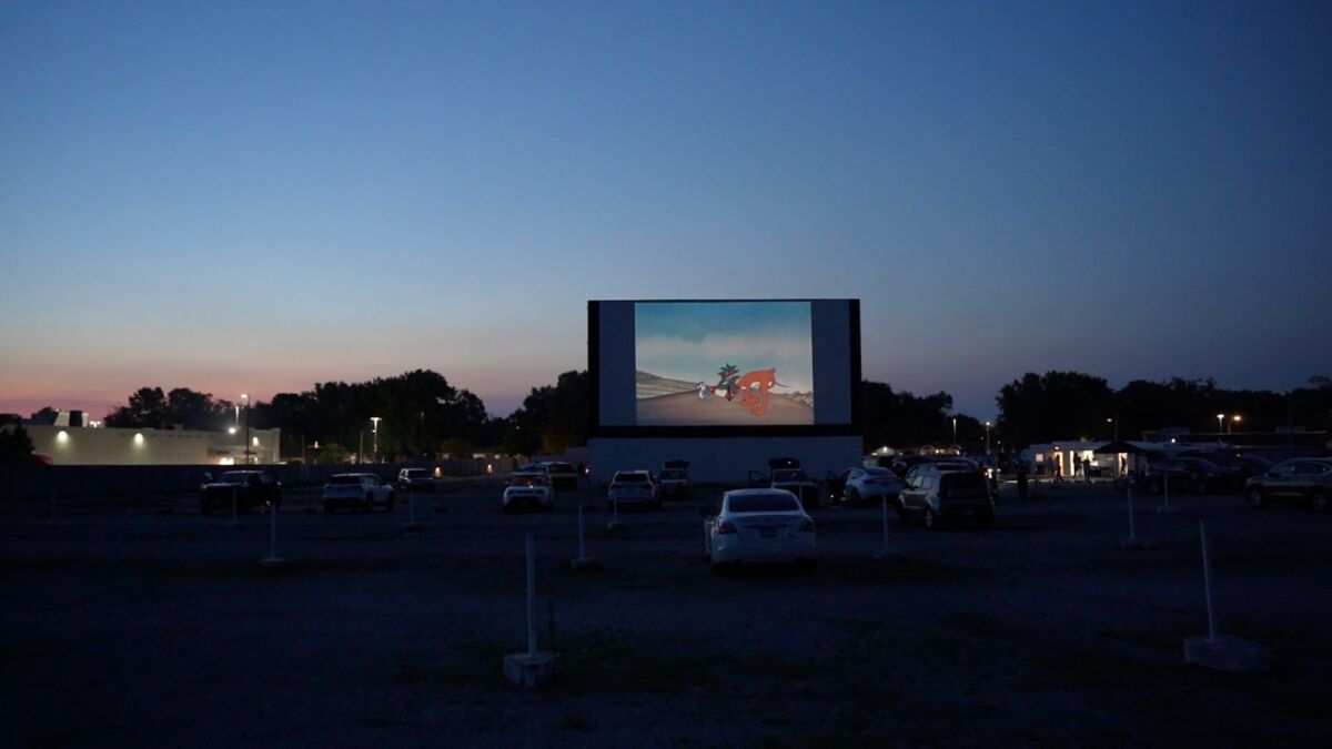 Il cinema americano visto dal parabrezza: viaggio nello Skyview Drive-In