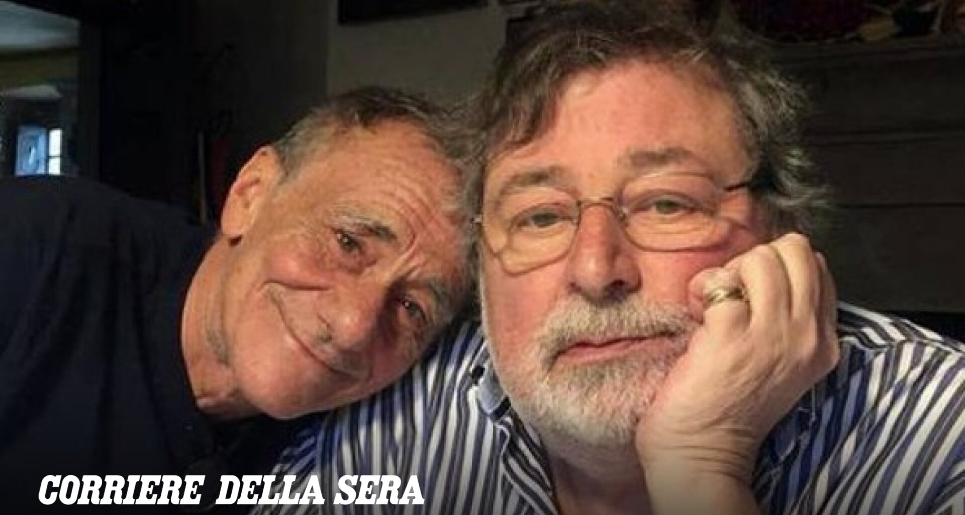 Vecchioni ricorda Guccini: «L’ho conosciuto davanti a due bottiglie, la finì prima lui. La sua canzone che preferisco è Bisanzio, lui mi invidiava Luci a San Siro»