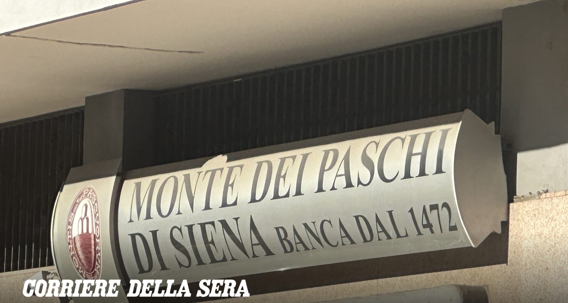 Mps, ecco la contromossa per restare indipendenti: il piano su Banca Generali (e Bpm) per sfuggire all’abbraccio di Intesa