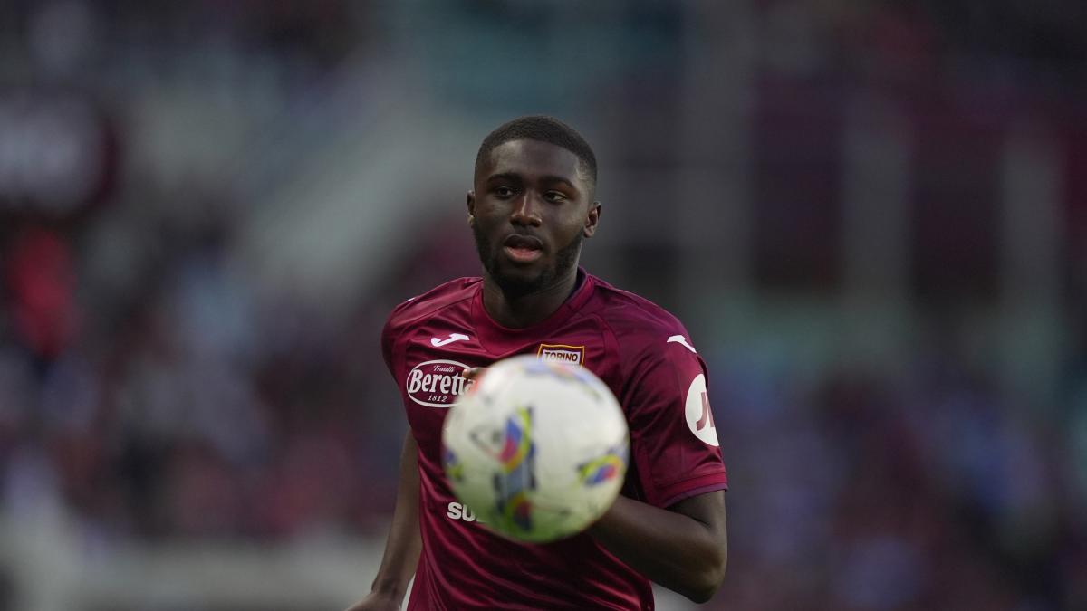 Il Torino trionfa 0-1 contro il Burnley: gol di Dembèlè al 18'