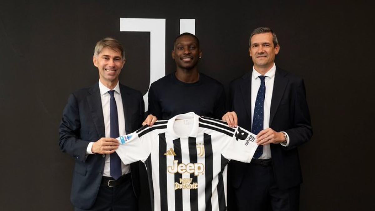 Juve, Kolo Muani sceglie la maglia 9 di Vlahovic