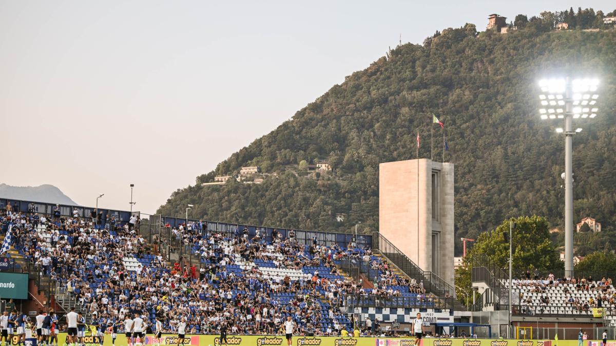 Como, il caso abbonamenti: ecco cosa rischiano i tifosi se non vanno allo stadio