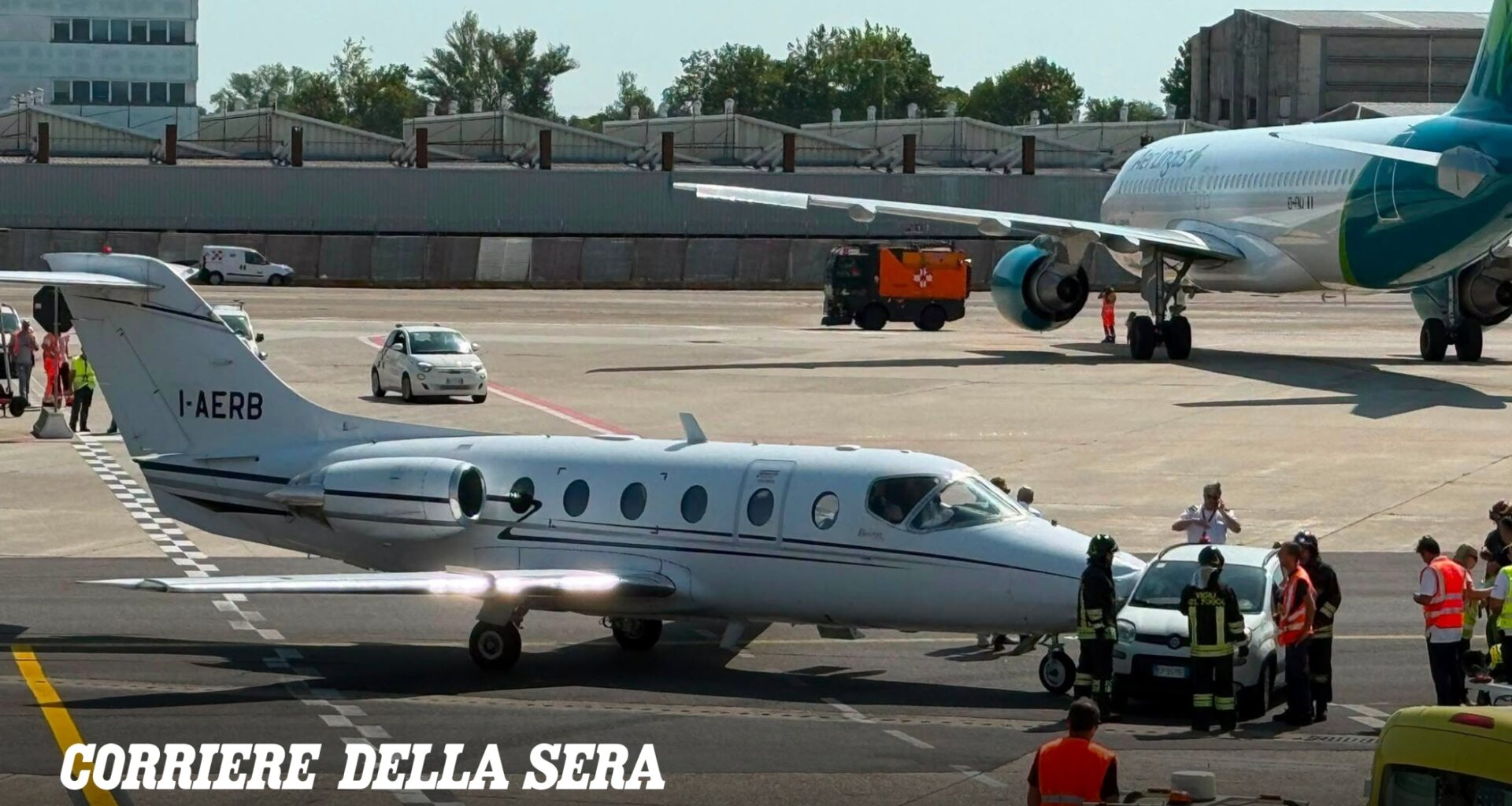 Linate, urto in pista tra jet privato e una panda di servizio durante una manovra, due aerei in arrivo dirottati a Malpensa e Orio