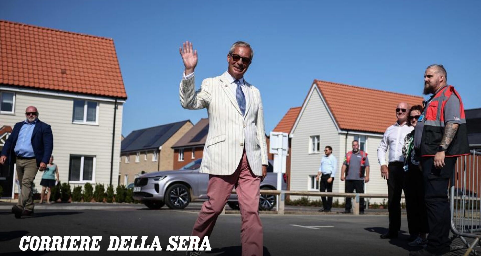 Nigel Farage rieletto deputato con oltre 22 mila voti. Battuto Mr. Spazzatura