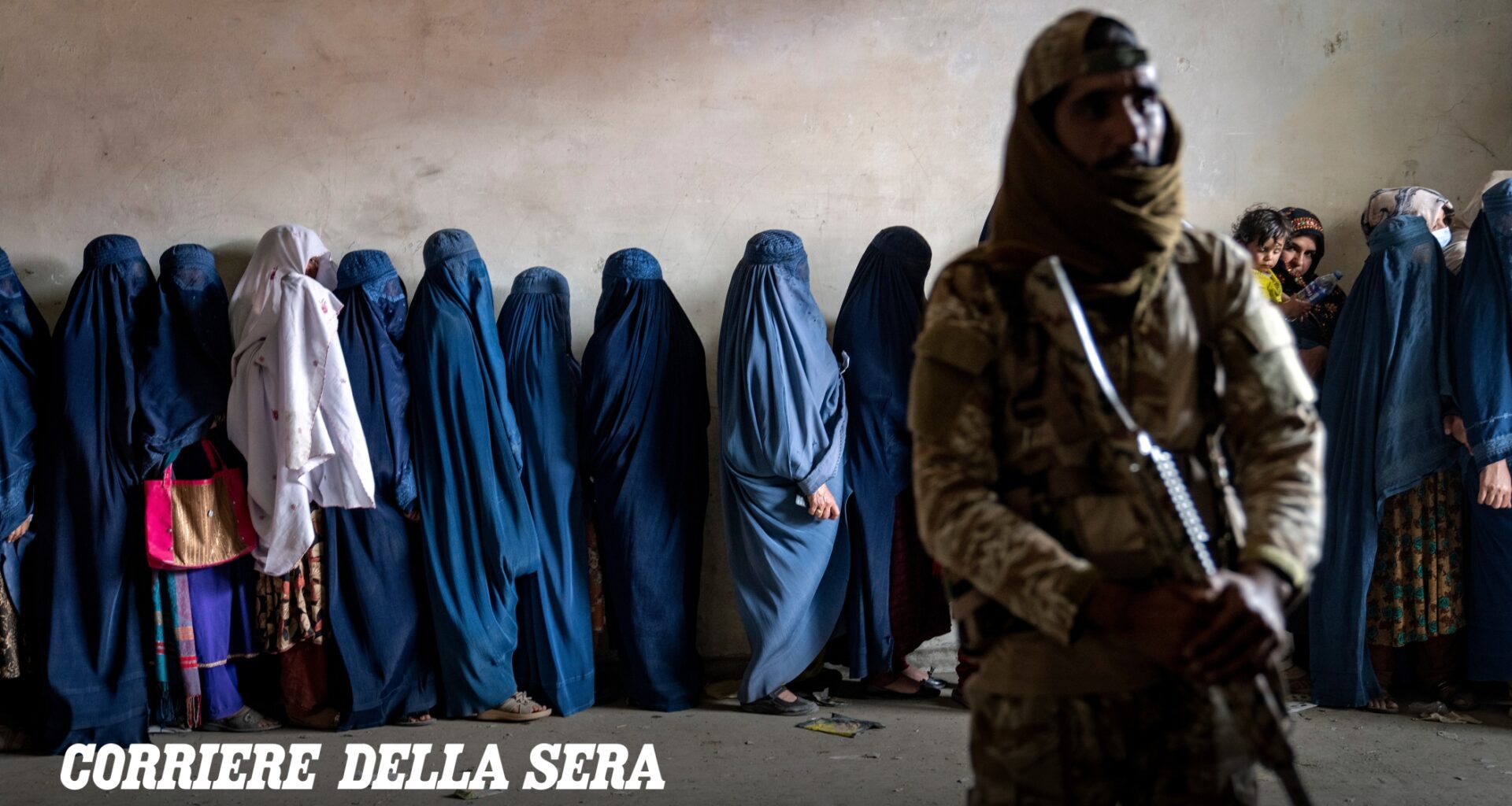 Sono passati cinque anni dalla ritirata Usa dall’Afghanistan. Ma è giusto che l’Occidente tratti con i talebani?