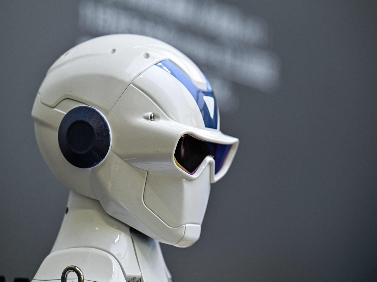 Unitree, il boom in Borsa dei robot umanoidi cinesi: rialzo del 629% al debutto. L’euforia dei risparmiatori e i dubbi degli esperti