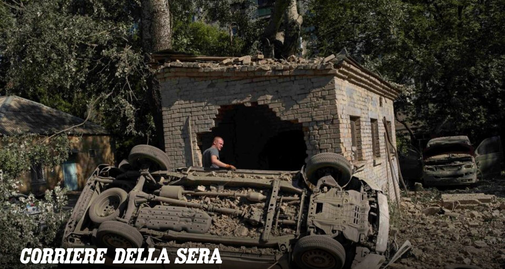 Guerra Ucraina-Russia, le notizie in diretta | Kiev di nuovo sotto tiro: 17 morti in due notti di bombardamenti