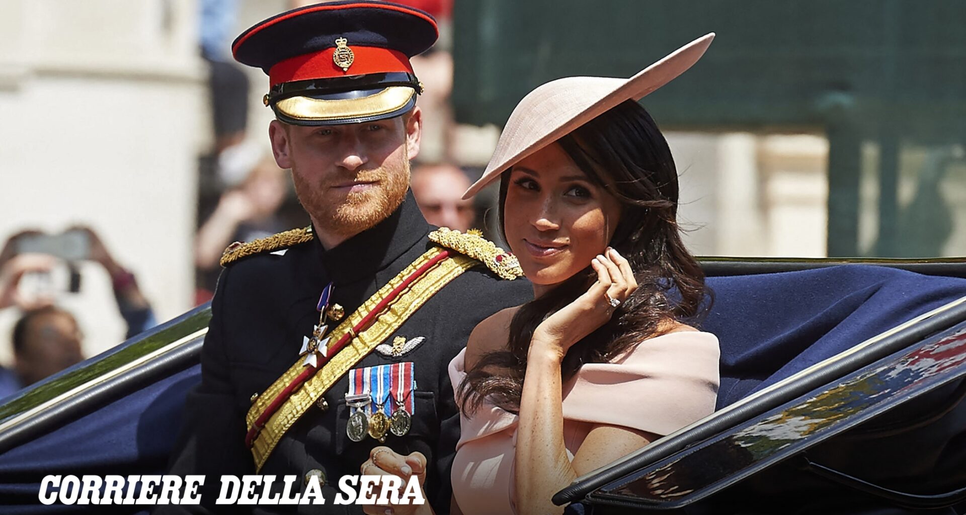 Il (caro) trasloco di Harry e Meghan: tra bodyguard privati, case da mantenere e viaggi oltreoceano in jet, dove troveranno tutti questi soldi?