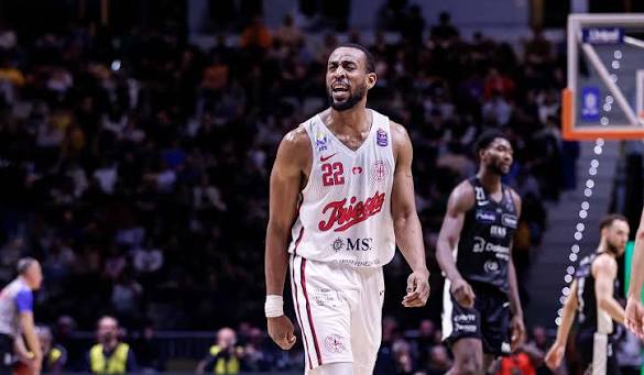 Pallacanestro Trieste, Markel Brown assente al raduno