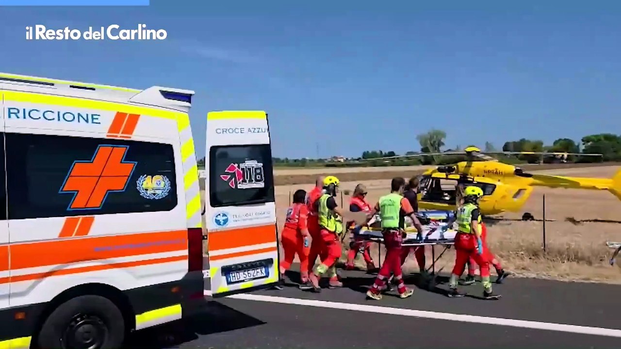 Antonella e Maurizio, chi sono le vittime dell’incidente in A14: la moto viaggiava a 180 km/h