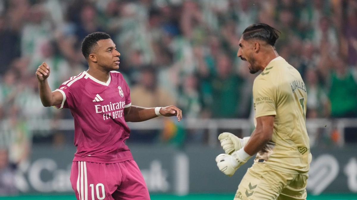 Real Madrid battuto dal Betis Siviglia. Cade Mourinho