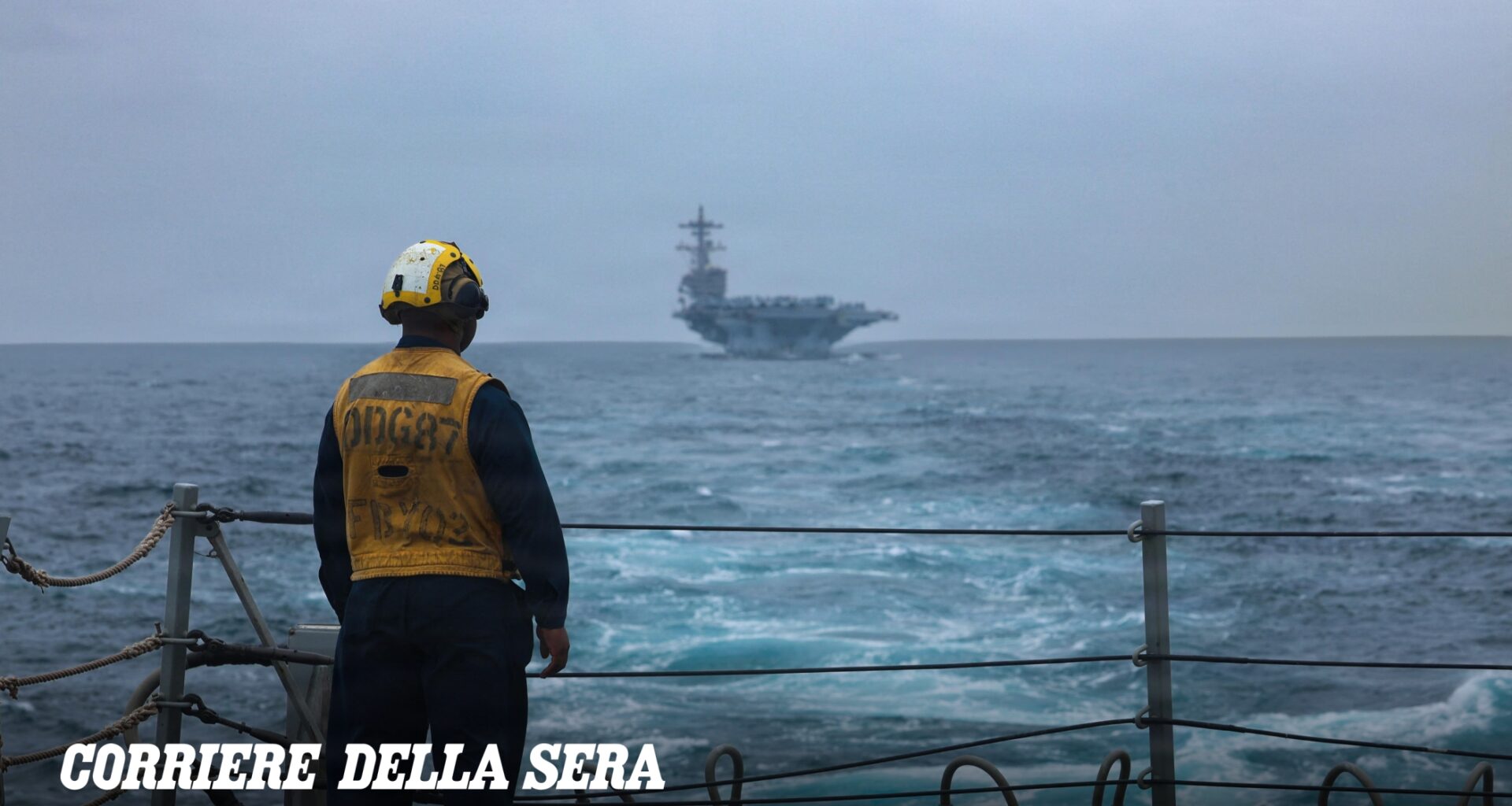 Iran, battaglia navale a Hormuz: nuovi attacchi incrociati fra americani e pasdaran