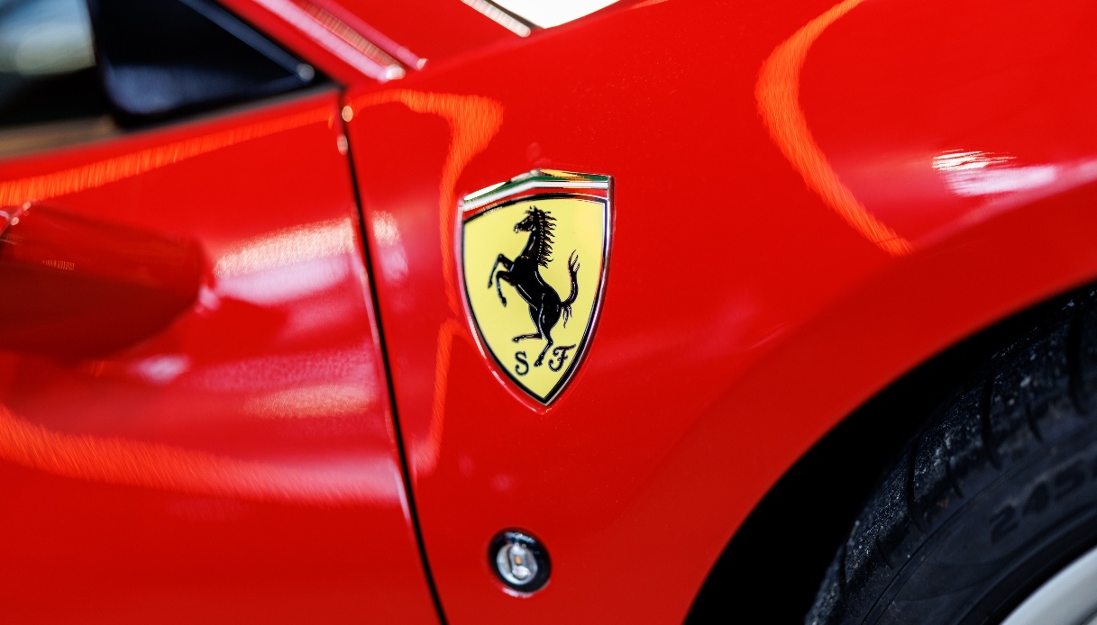 Frode assicurativa scoperta, ritrovata una Ferrari tra le più ricercate