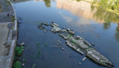 Nero’s Bridge emerges from Tiber River as Rome faces water crisis
