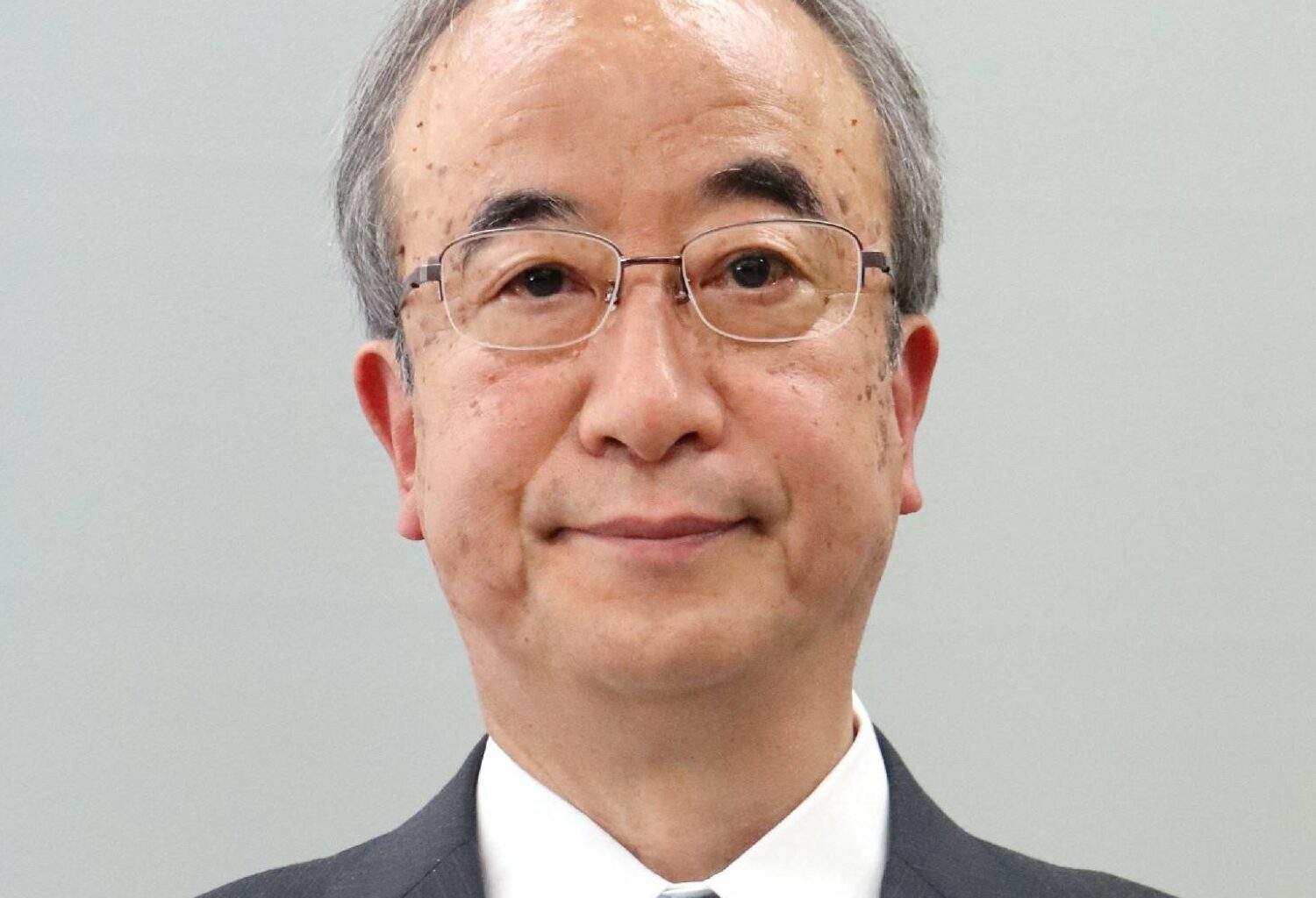 Hanazumi wins third term as Niigata governor