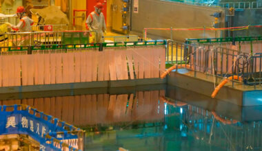 Reactor reboot at world's largest nuclear plant highlights flaws in Japan's radioactive waste plans