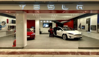 Tesla's Japan Sales Surging: Can Its Delivery Network Keep Up?