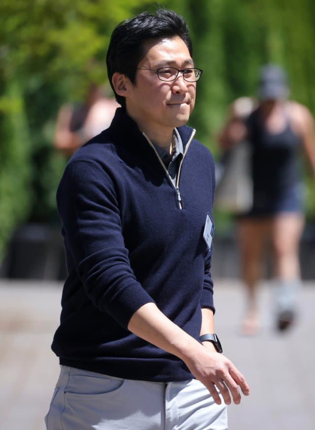 Kim Bom-suk, chairman of the board at Coupang Inc. Yonhap News - Seoul Economic Daily Finance News from South Korea