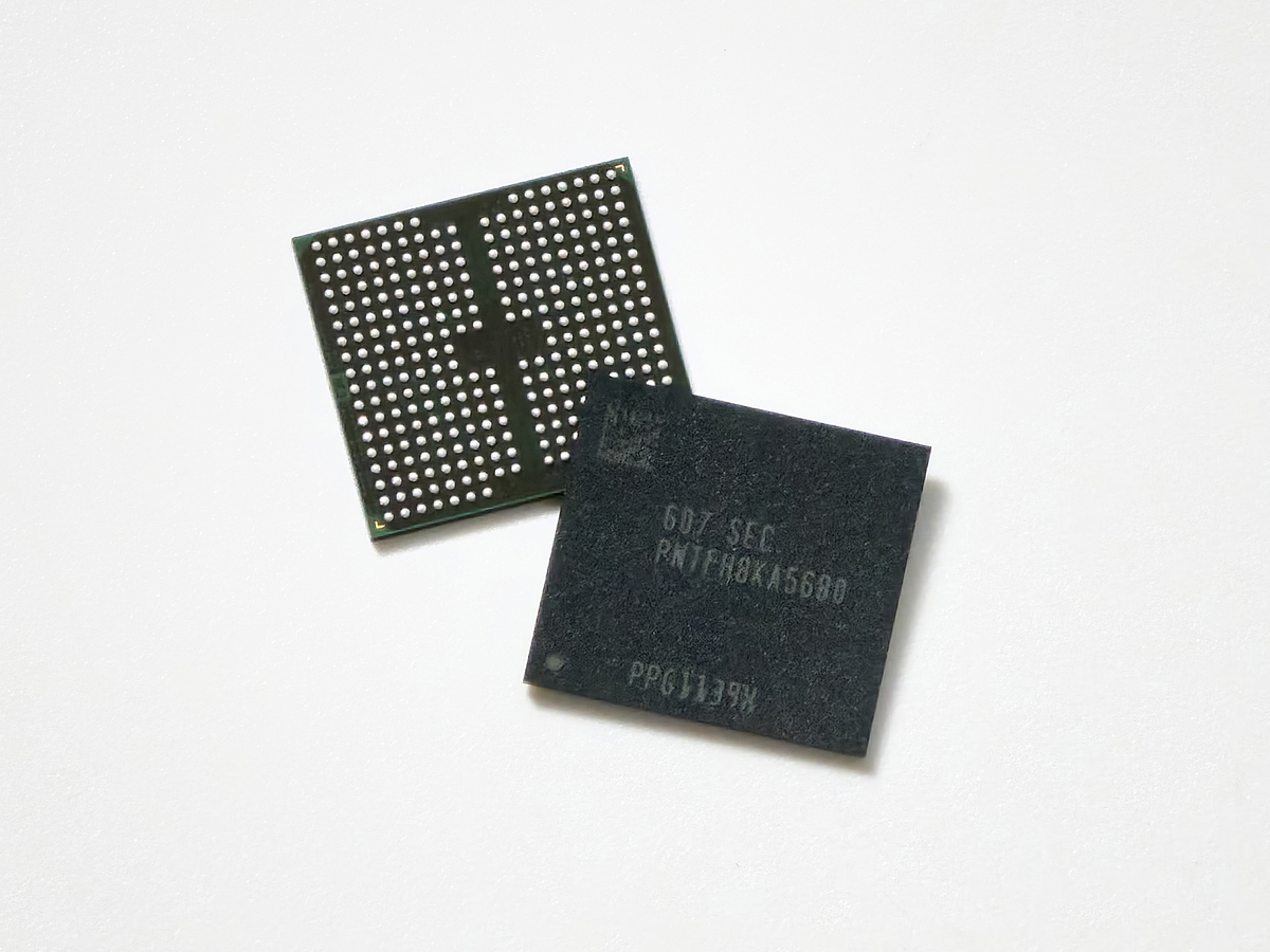 V10 BV-NAND. Samsung Electronics - Seoul Economic Daily International News from South Korea