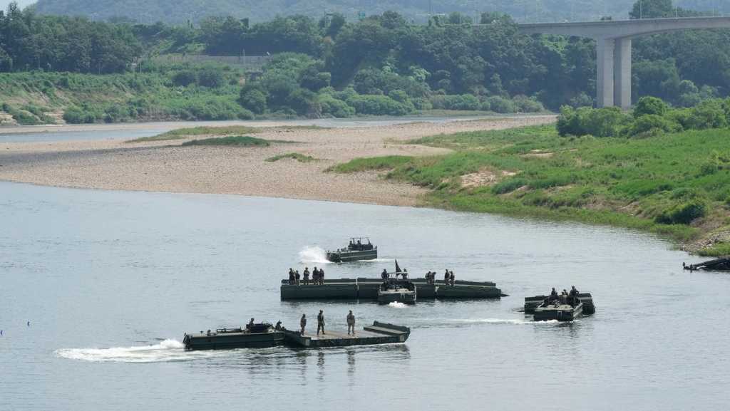 South Korean and US militaries shorten drills after Trump order