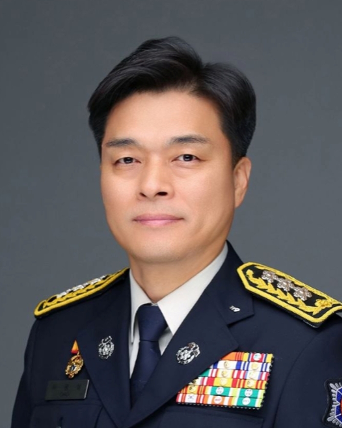 Choi Yong-chul, the new fire chief [Cheong Wa Dae]