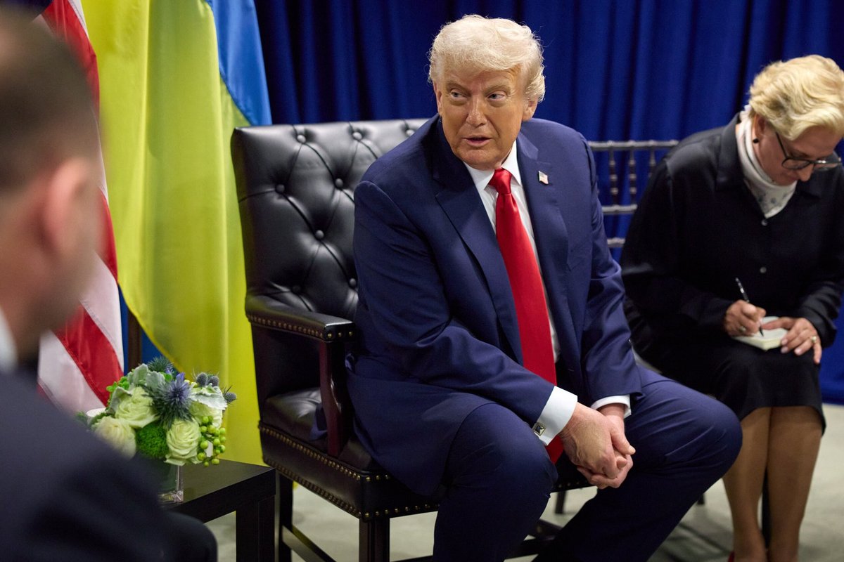 „Ji – fantastiška ir nuostabi“: kas galėjo pakeisti Trumpo poziciją dėl Ukrainos? - Delfi