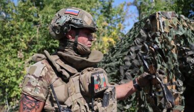 Karas Ukrainoje. Ukrainiečiai skelbia susprogdinę dujų vamzdį, kuriuo rusai artėjo prie Kupjansko - Delfi