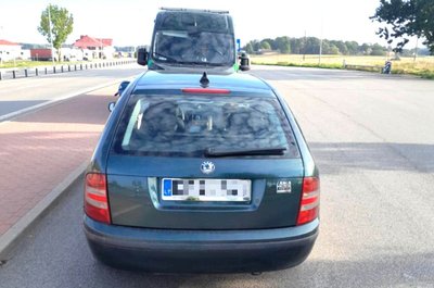 Tadžikas įkliuvo dėl klastotės