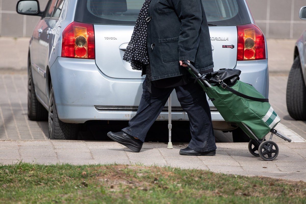 Žiniasklaida: beveik 60 proc. gyventojų žada atsiimti pinigus iš antros pensijų pakopos