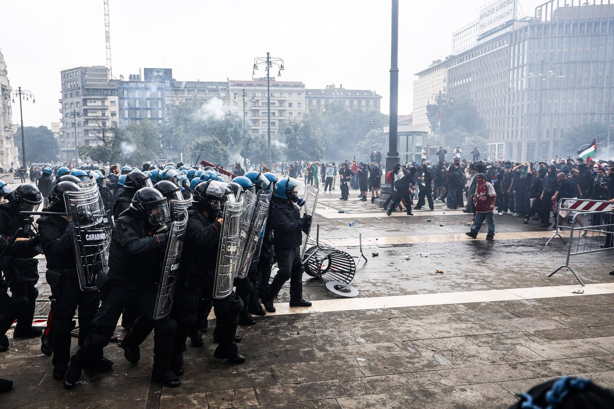 Visoje Italijoje – protestai prieš Izraelį: nedirbo uostai, sutriko traukinių eismas