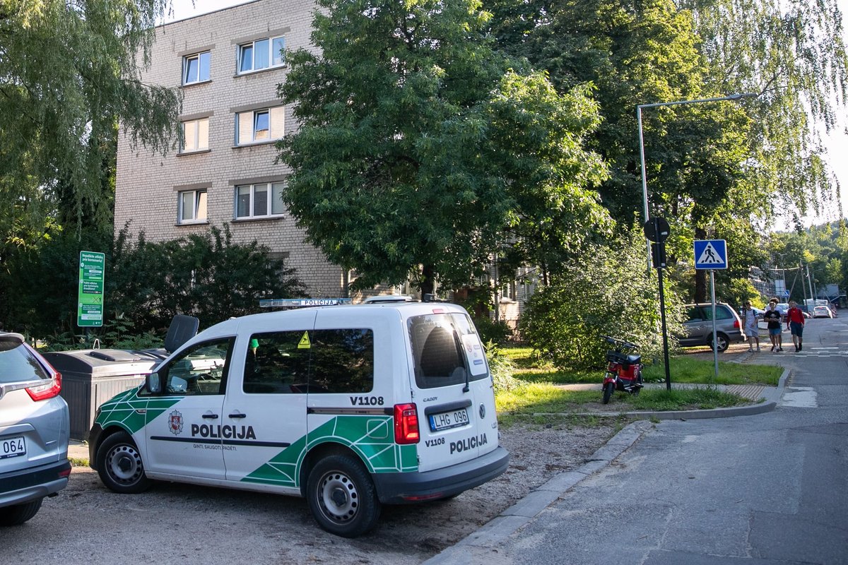 Nužudymu Žvėryne įtariamam paaugliui nepavyksta išeiti į laisvę