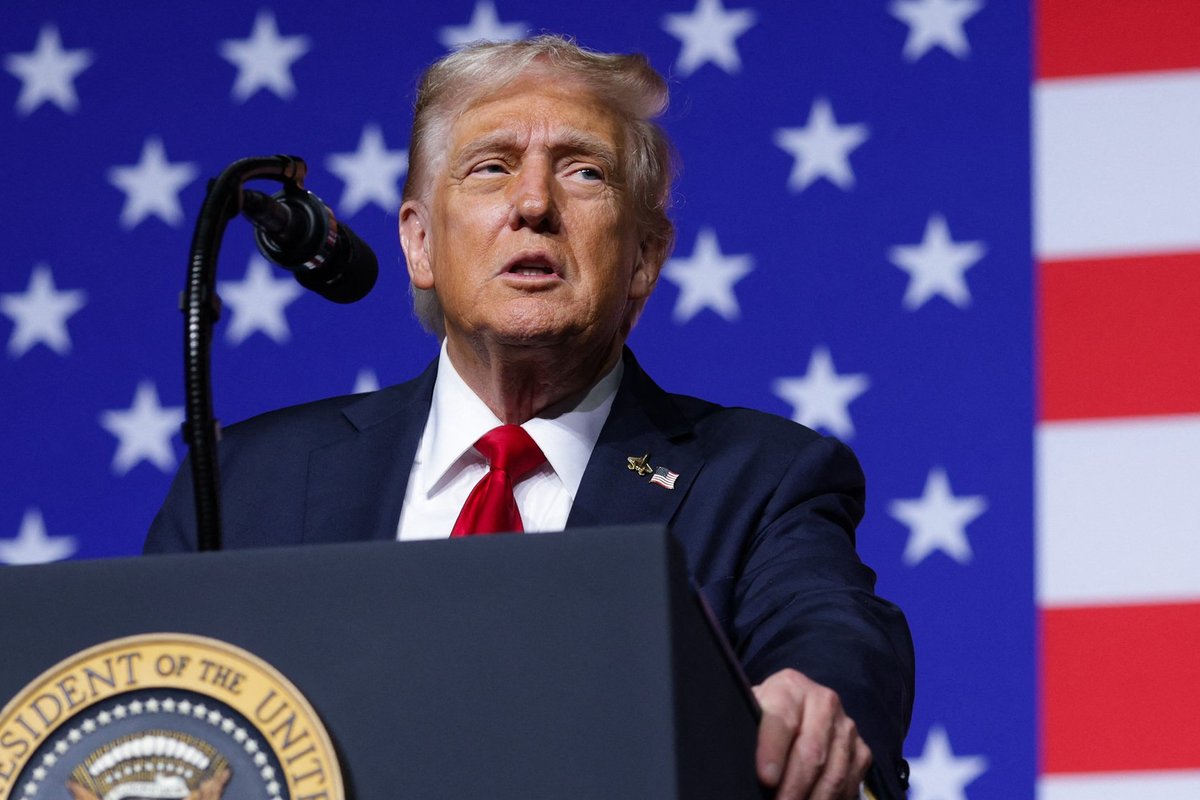 „Ar tu popierinis tigras?“: Trumpas tyčiojosi iš Putino JAV generolų akivaizdoje