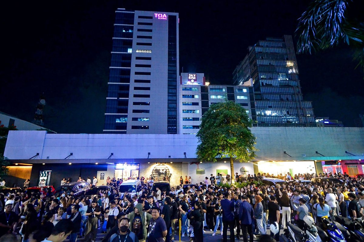 Prie centrinės Filipinų dalies krantų užfiksuotas 6,9 balo žemės drebėjimas