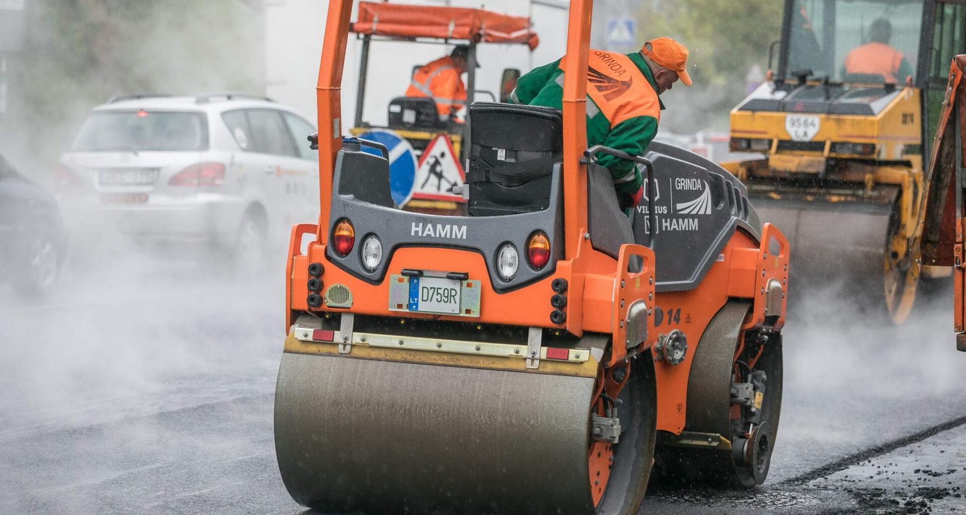 Skandalas Vilniuje? Asfaltas galimai paklotas Landsbergio šeimos ir savivaldybės vadovo giminaičio gatvėse