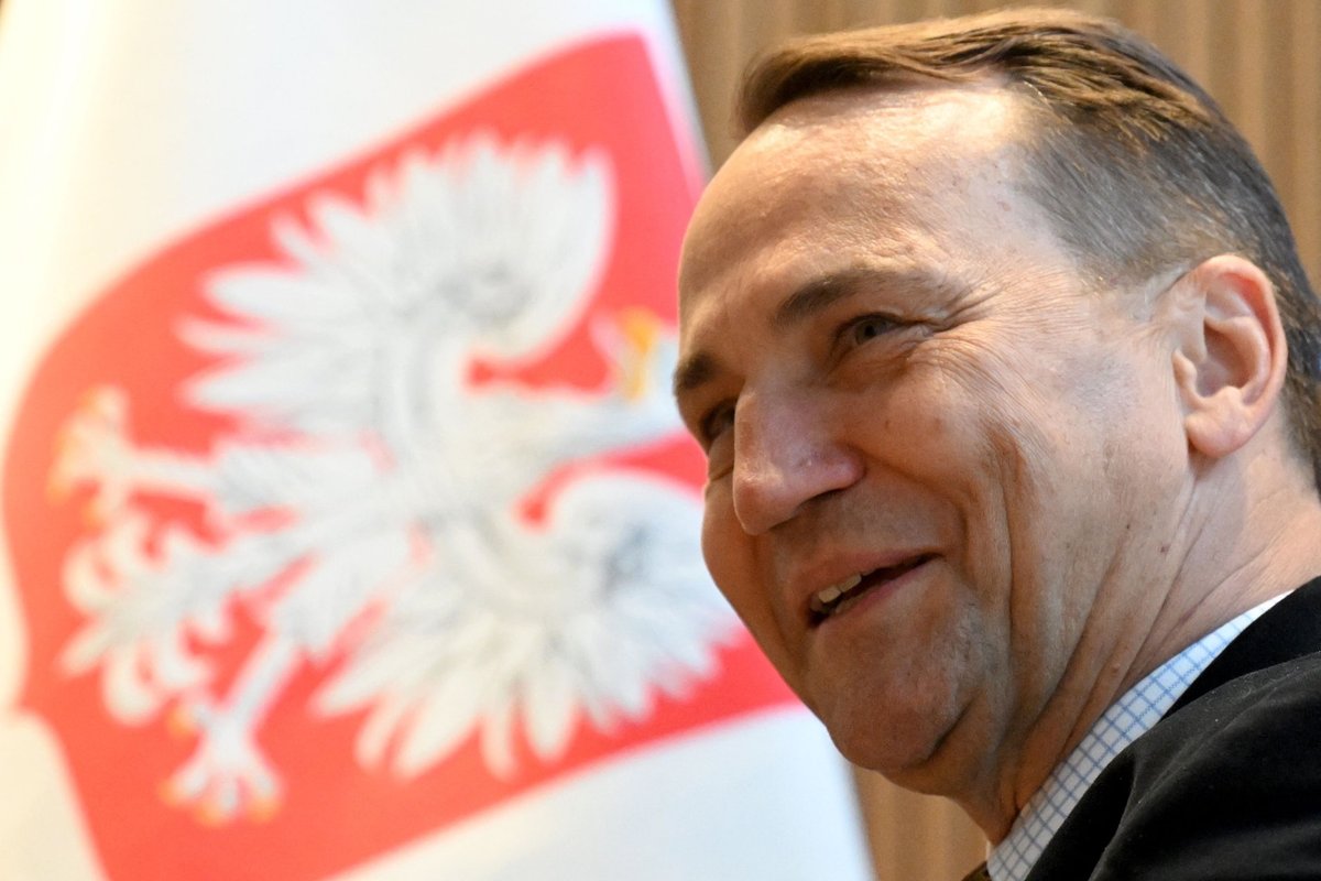 Sikorskis pasišaipė iš Putino: jūsų imperija nebus atkurta