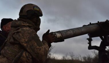Karo ekspertai: kaip ten ant Krymo tilto?