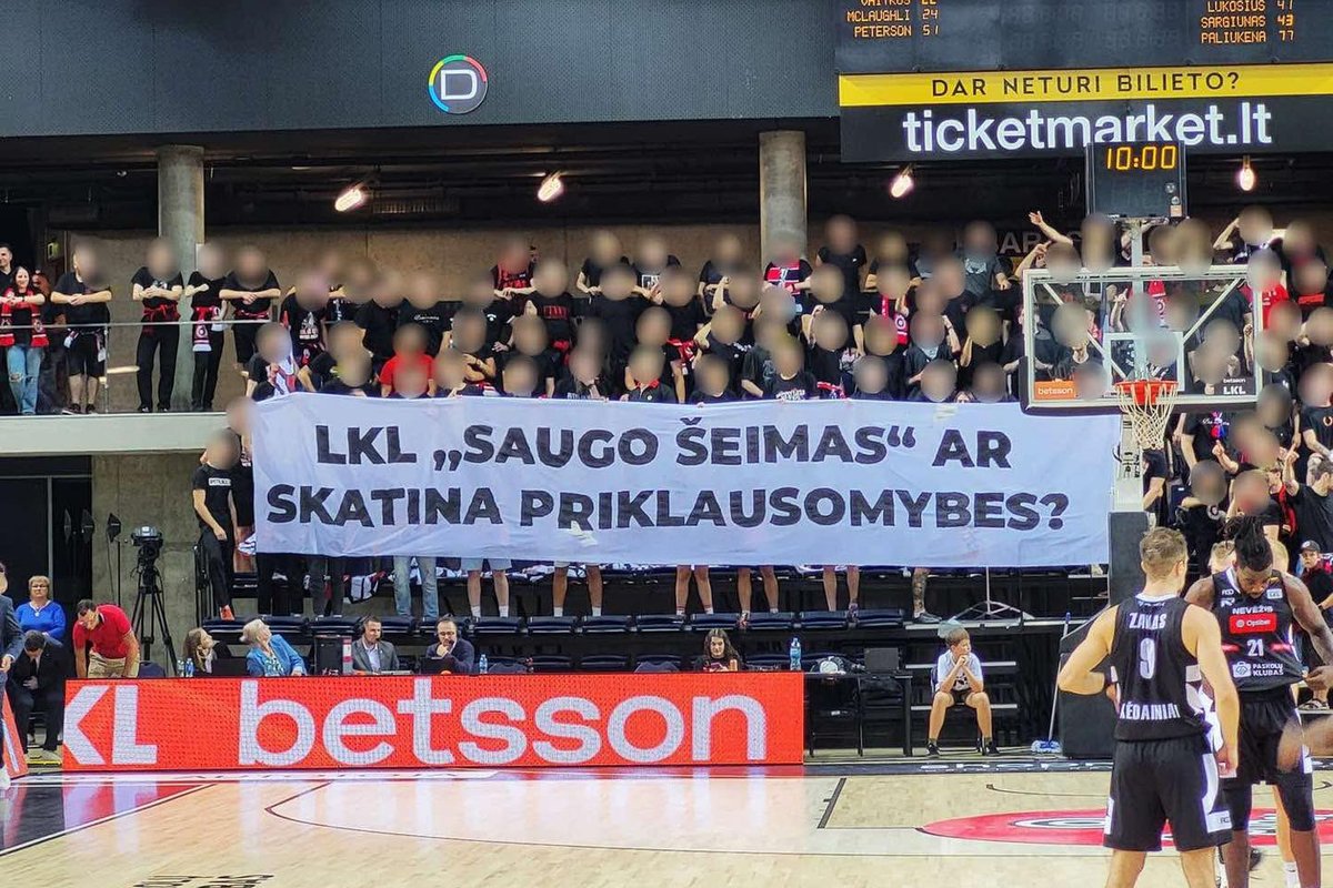 „B tribūna“ riebiai iškeikė LKL: jums rūpi tik pinigai ir biznis