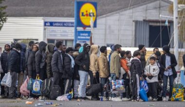 JK žada griežtesnes taisykles šalyje norintiems likti migrantams