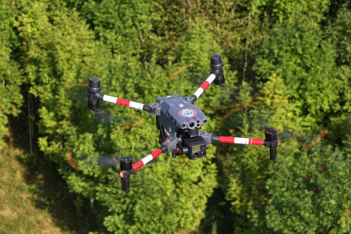 Vilniaus oro uosto darbą sutrikdė netoliese kilę civiliniai dronai