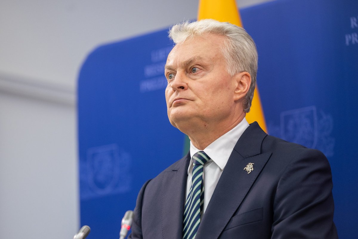 Rumunijos teatro scenoje skambėjo „Gėda Nausėda“