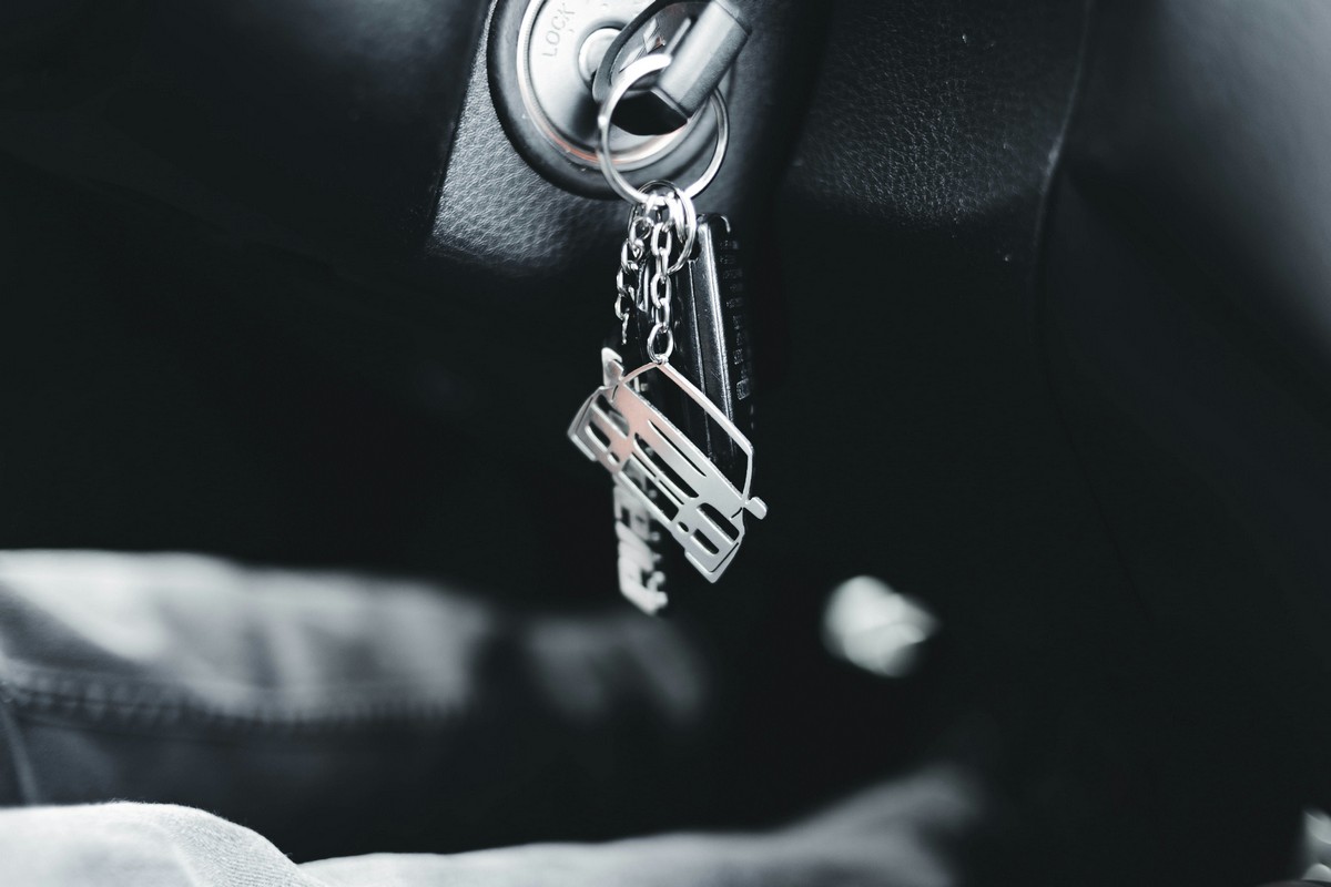 Lizingas ar vartojimo paskola automobiliui? Ekspertas paaiškina skirtumus