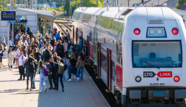 Spalį – nuolaidos kelionėms traukiniais ir papildomi reisai