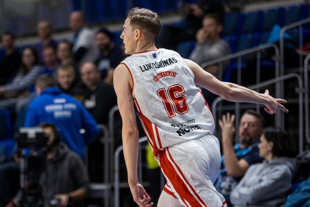 Sabonis pasikvietė lietuvį: „Lions“ garbę gins Lukošiūnas