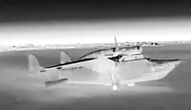 Karas Ukrainoje. Kryme ukrainiečiai pirmą kartą sunaikino du Rusijos lėktuvus-amfibijas Be-12 - Delfi