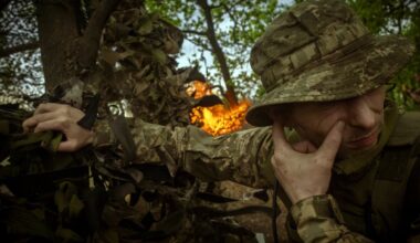 Karas Ukrainoje. Ukrainos pajėgos skelbia kontroliuojančios Kupjanską - Delfi