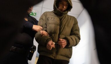 „Ikea“ padegimu kaltinamam jaunuoliui siūloma skirti ketverių metų laisvės atėmimo bausmę