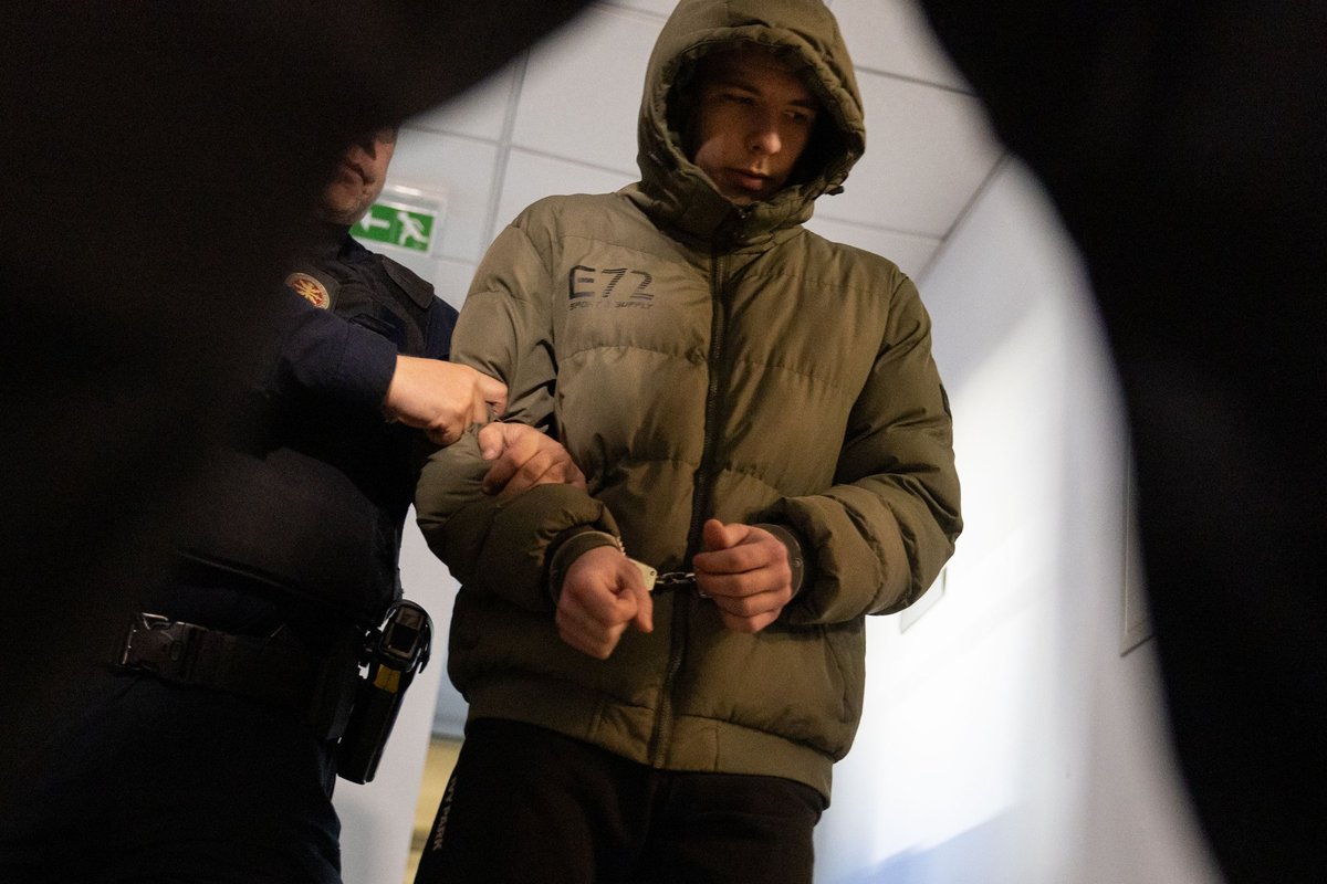 „Ikea“ padegimu kaltinamam jaunuoliui siūloma skirti ketverių metų laisvės atėmimo bausmę