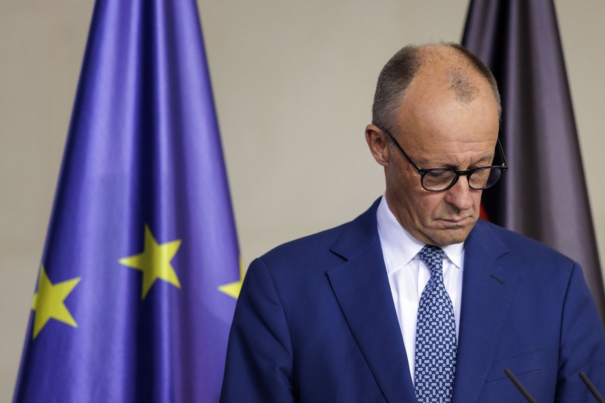 „Politico“: ES planas perduoti Ukrainai įšaldytą Rusijos turtą turi galingą rėmėją